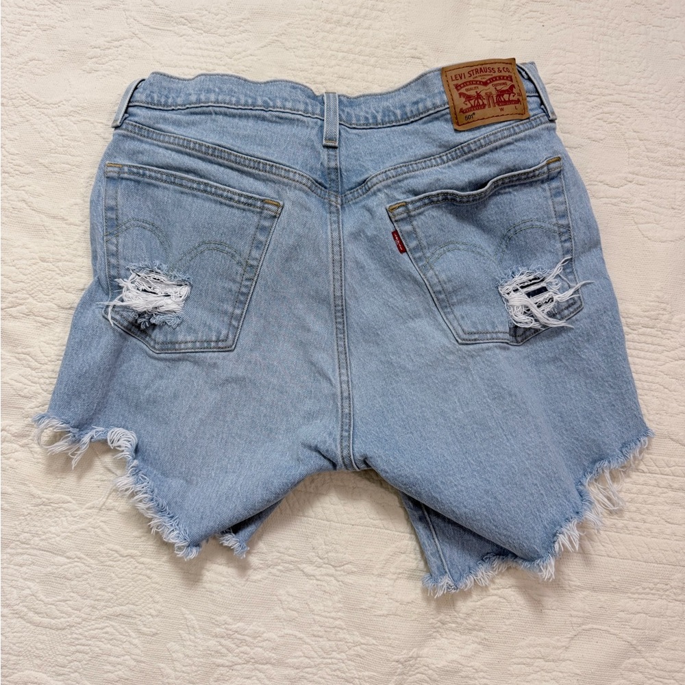 Levi's Light Blue Frayed Jeans Shorts - Picture 5 of 16